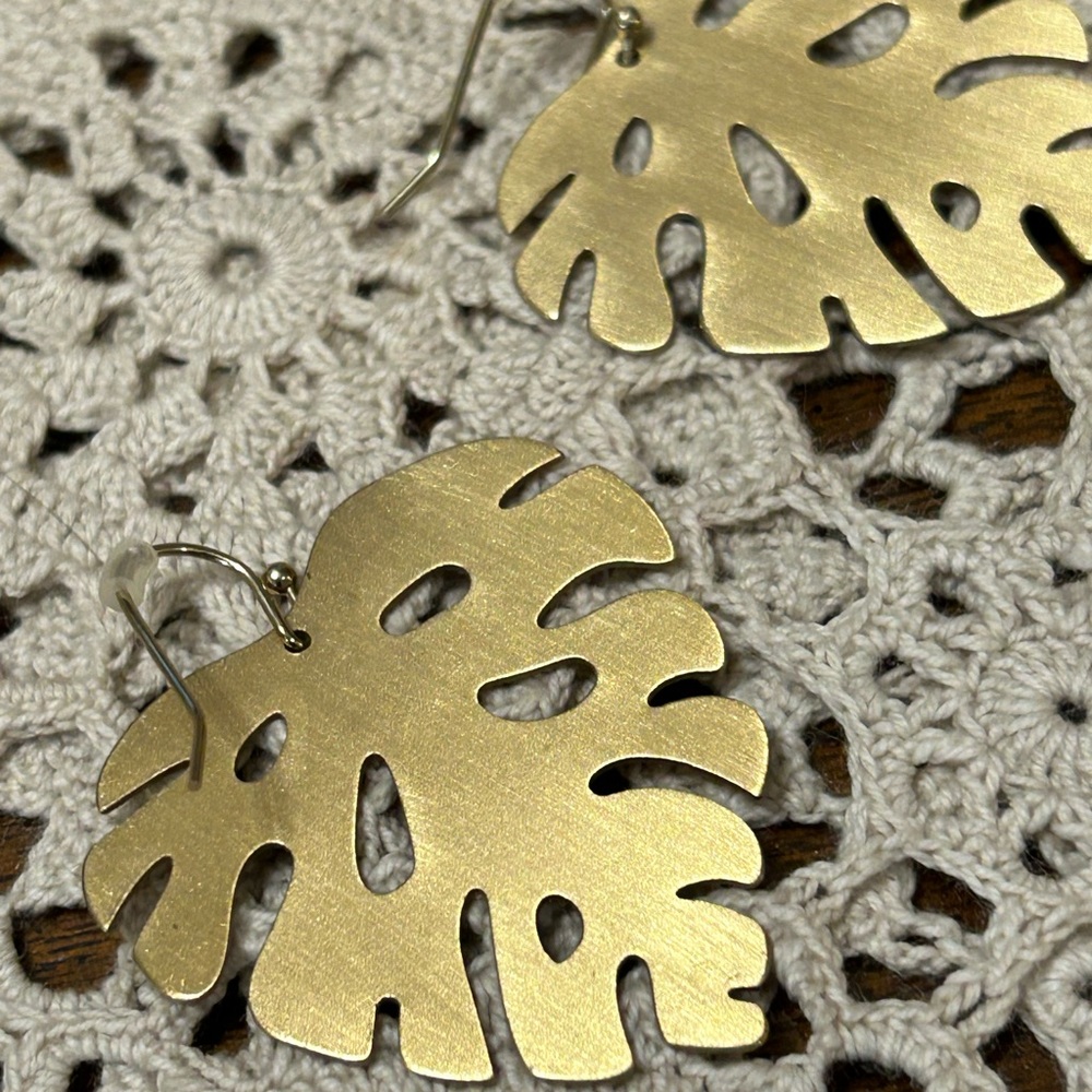 Gold Leaf Earrings